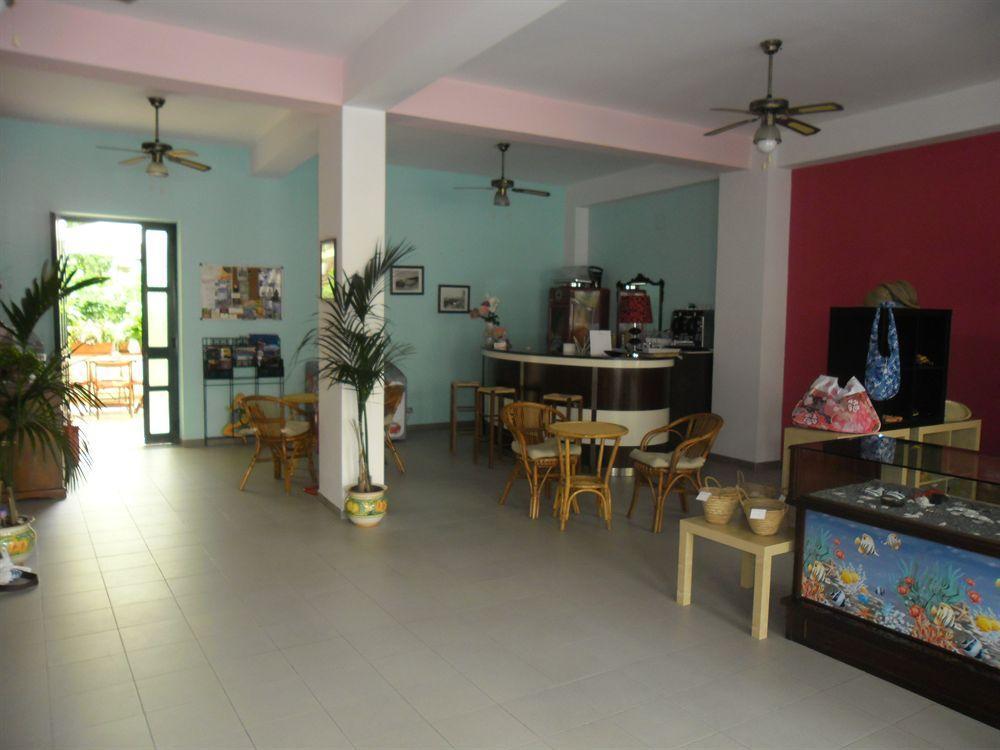 Hotel Donna Rosa Sant'Alessio Siculo Ngoại thất bức ảnh